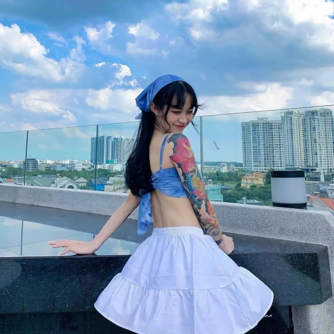 不露脸的老板